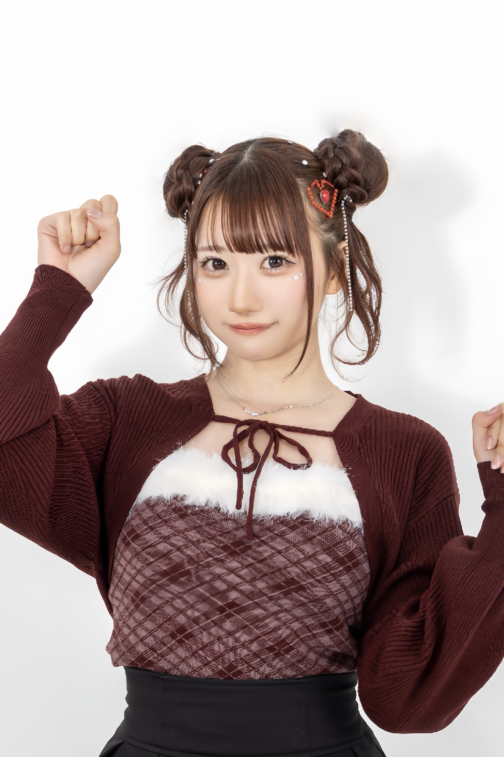 ・お誕生日（咲いた日）⇒2月13日

・血液型⇒O型

・ここに注目♡あなたの推しポイント⇒笑った時に見える“八重歯”*ˊᵕˋ*

・好きなこと・得意なこと（どんな花を咲かせる？）⇒歌って踊ること、ファンの皆とお話すること(*´˘`*)♡･皆をニコニコにする花を咲かせる❀

・好きなもの／ちょっぴり苦手なもの⇒お菓子、スイーツ、くだもの♡/パクチー、激辛料理

・これから咲かせたい夢⇒火星でライブ ！.*･°.✧